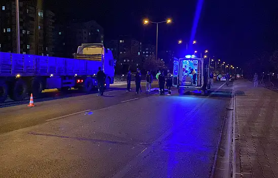 Otomobil Motosiklete Çarptı: 1 Kişi Hayatını Kaybetti