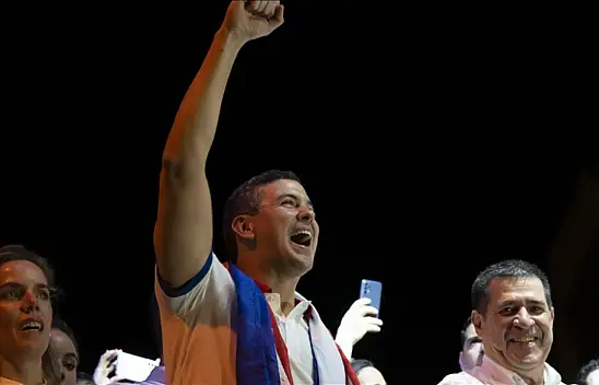 Paraguay'da devlet başkanlığı seçimini Pena kazandı