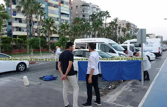 Park halindeki kiralık otomobilde cesedi bulundu