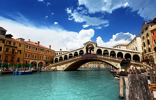 Rialto Köprüsü: Venedik'in ikonik yapısı hakkında bilmeniz gerekenler...