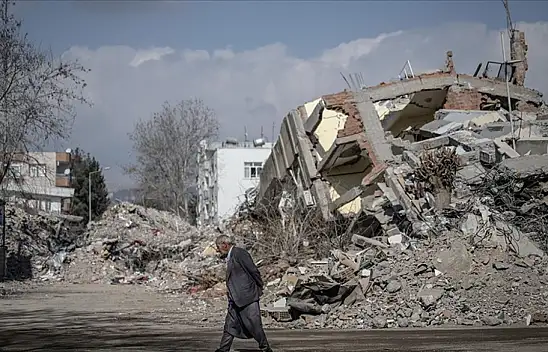 Ruhsatsız bir kat eklemişler: O kat 72 kişiye mezar oldu!