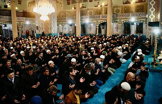 Sabah namazında tüm Türkiye seferber oldu