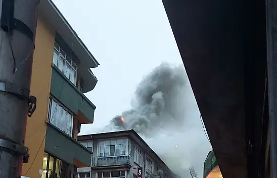 Sahipata mahallesi Anadolu Apartmanında yangın çıktı