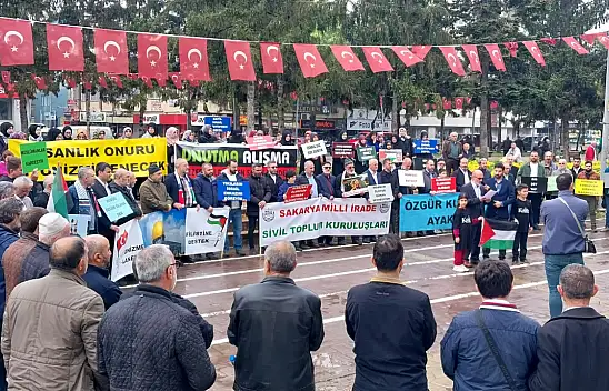 Sakarya'da İsrail'in Gazze'ye yönelik saldırıları protesto edildi