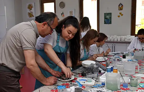 'Sanata Dönüşen Motifler' Projesi ile Türk kültürel mirası geleceğe taşınıyor