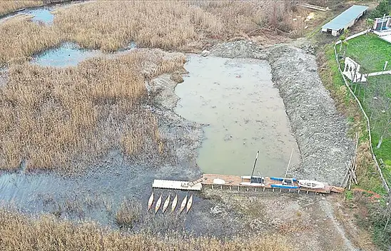 Sapanca Gölü can çekişiyor