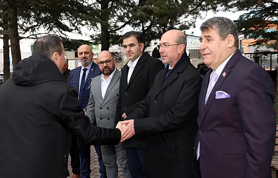 Selçuklu'da Ramazan bereketiyle sürüyor!