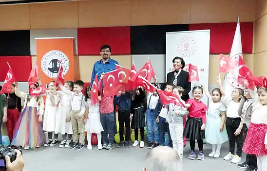 Selçukya'da Miniklerden Muhteşem Gösteri