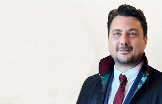 Serhat Sökmen kimdir? Avukat Serhat Sökmen CHP'li mi? İzmir Barosu Başkanı kim oldu?
