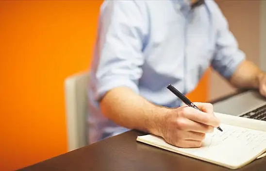 O ülke çalışma saatinde değişikliğe gitti