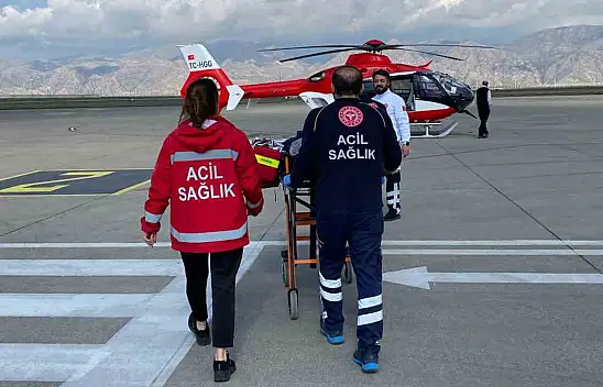 Şırnak'ta 12 yaşındaki çocuk ambulans uçakla Diyarbakır'a sevk edildi
