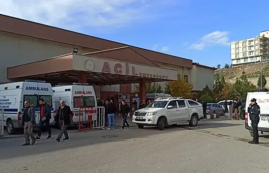 Şırnak'ta husumetli aileler arasında silahlı kavga çıktı: baba öldü oğlu yaralı