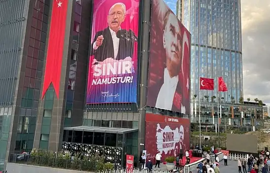 Son Dakika: CHP Binasına saldırdığı iddia edilen şüpheliler serbest bırakıldı.