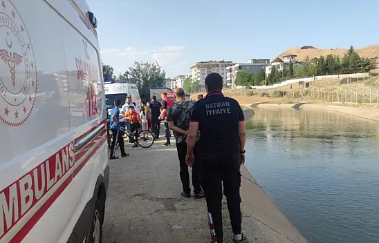 Sulama kanalına düşen 3 çocuk boğulma tehlikesi geçirdi