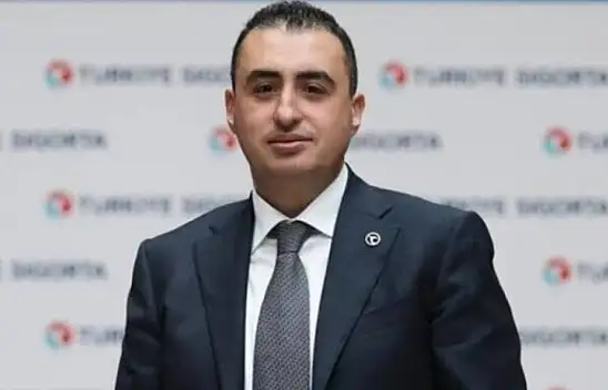 Taha Çakmak istifa mı etti? Neden istifa etti? Taha Çakmak kimdir? Eşi kimdir?