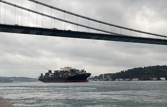 Tahıl Koridorundan geçen konteyner yüklü ilk gemi İstanbul'da
