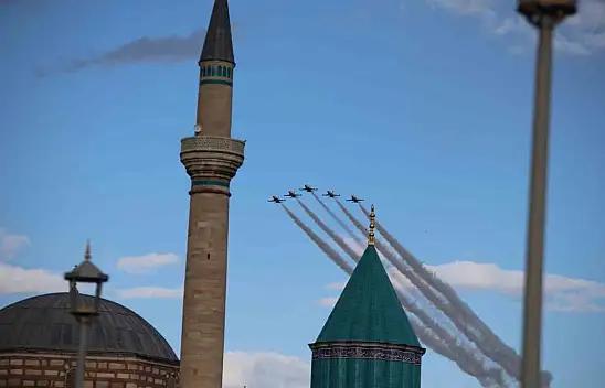 Teşrif-i Konya, Türk Yıldızları ve Solo Türk gösterisiyle coşkuyla başladı