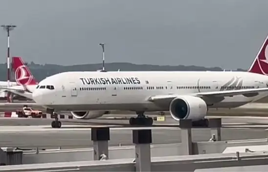 THY uçağında panik anları! Havada can verdi...