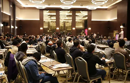 Turan: Vakfımızın en önemli misyonu kaliteli insan yetiştirmektir