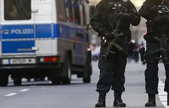 Türk anne ve iki kızı Almanya'da ölü bulundu