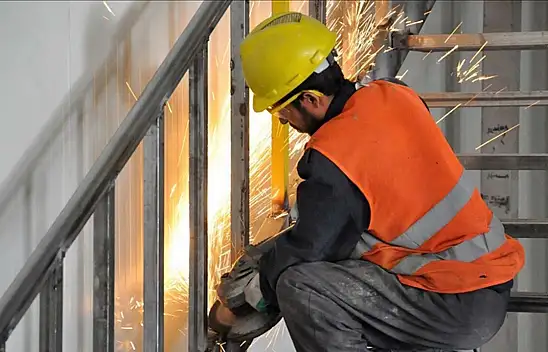 TÜİK'e göre ücretli çalışan sayısı kaç oldu? Yıllık bazda ne kadar arttı?