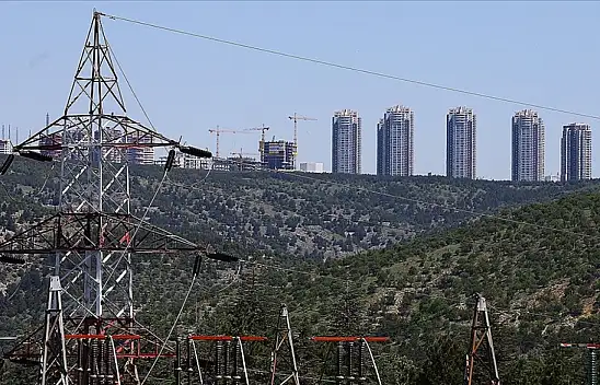 Türkiye klimalara dayandı: Elektrik tüketimi rekor kırdı