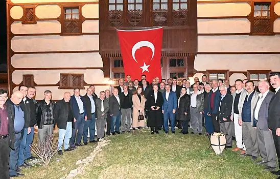 Tutal Muhtarlarla biraraya geldi