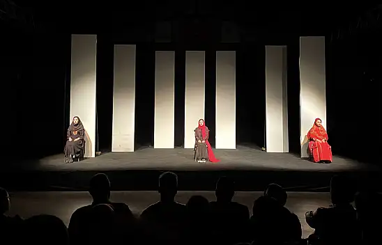 Uluslararası Türkçe Tiyatro Yapan Ülkeler Festivali sürüyor