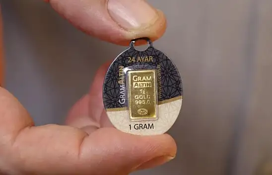 Ünlü isim gram altını 4 bin liraya çıkaracak gelişmeyi açıkladı: Sadece bu yaşanırsa