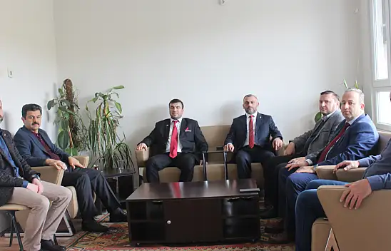 Yeniden Refah Partisi'nden Hakimiyet Gazetesi'ne ziyaret: 'Meramın sorunlarına talibiz!'