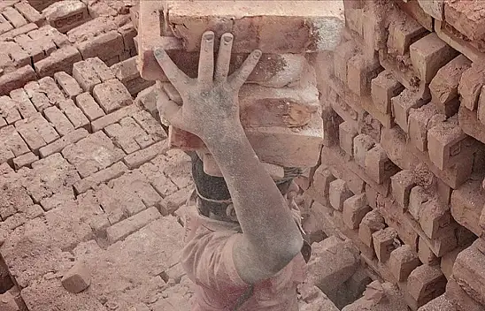 Yoksul ülkelerin kaderi: Çocuk işçiliği