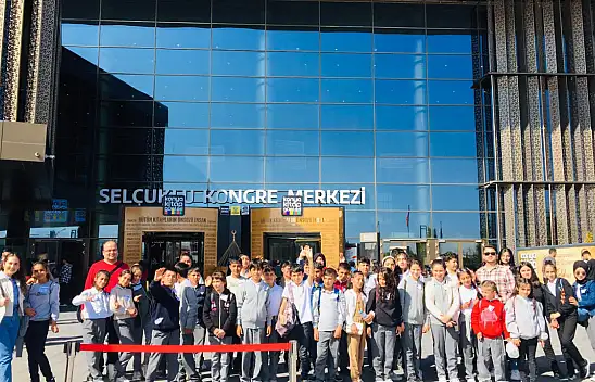 Konyalı öğrenciler kitap gününde