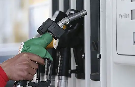 Zam geldi: Motorinin fiyatı 24 TL'yi aştı