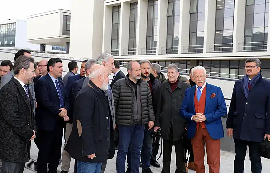 Zorlu basınla buluştu