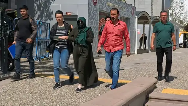 100 suç kaydından 94 yıl hapis cezası bulunan kadın yakalandı