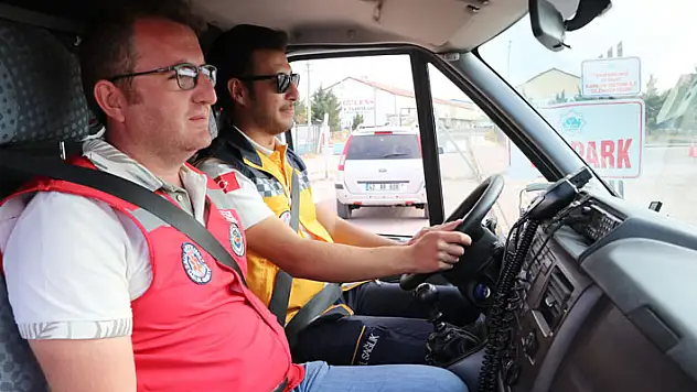 112 ekibine ambulans sürüş eğitimi verildi