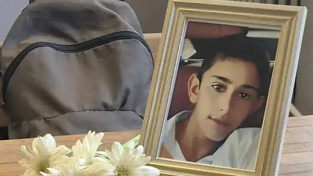 13 yaşındaki ortaokul öğrencisi sınıfta rahatsızlanarak hayatını kaybetti