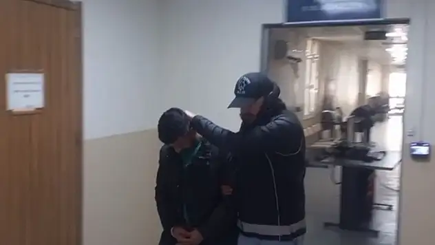 15 yıldan hapis cezası bulunan şahıs yakayı ele verdi1