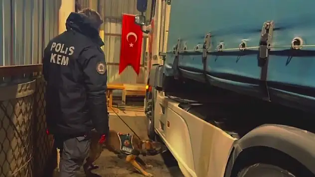 2 ilde uyuşturucu operasyonu: Kilolarca ele geçirildi!