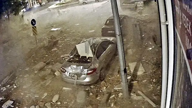 2 kişinin öldüğü patlamada yeni görüntü! 3 kişi saniyelerle kurtuldu