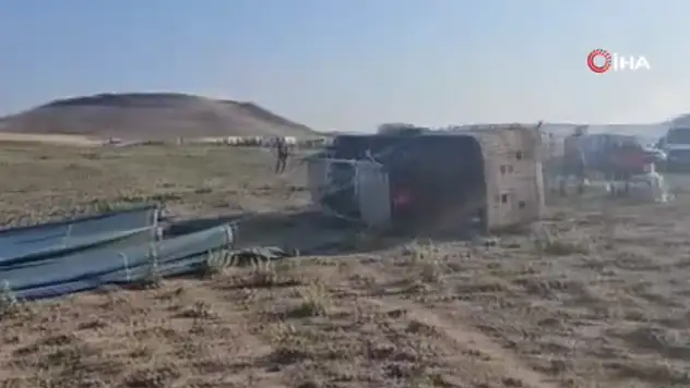 2 sıcak hava balonu düştü: İlk belirlemelere göre 1 ölü, 12 yaralı!