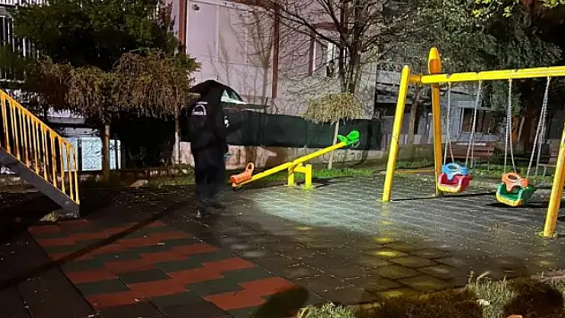 2 yaşındaki çocuğa bıçaklı saldırı!