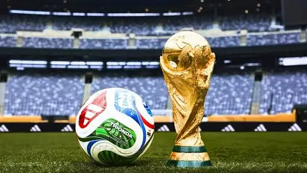 2026 FIFA Dünya Kupası'nda turnuvanın en değerli oyuncusu seçilerek altın top ödülünü kazanan futbolcu kimdir?