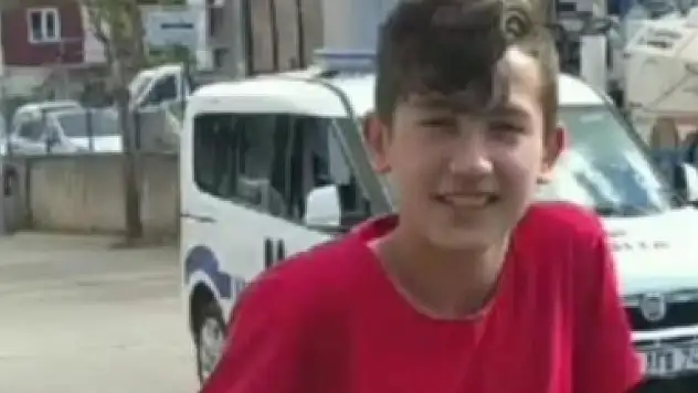 21 yaşındaki genç bıçaklanarak hayatını kaybetti