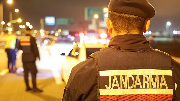 236 aranan şahıstan 64'ü tutuklandı