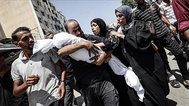 24 saatte 11 kişi daha açlıktan hayatını kaybetti