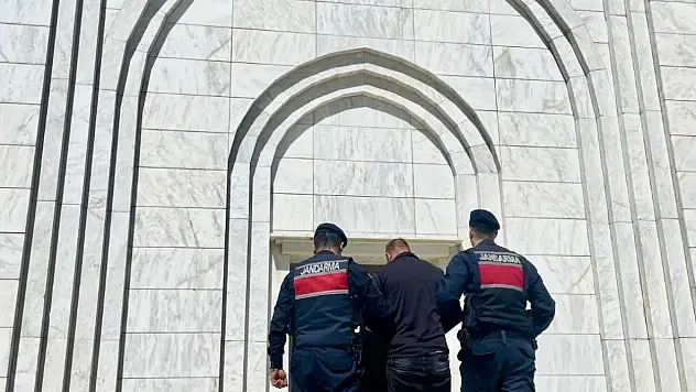 3 ayrı suçtan aranan şahıs yakalandı