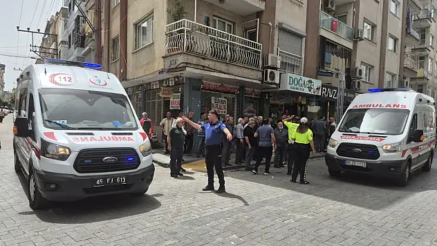 3 motosikletin çarpışma anları güvenlik kamerasında