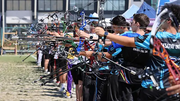 45 farklı şehrinden 561 sporcu Konya'da  bir araya getirdi!