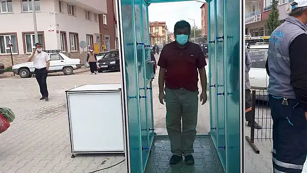 Çumra Belediyesi'nden yeni önlem: Dezenfekte tüneli